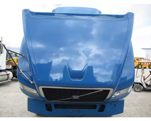 VOLVO VNM 2004-2020 HOOD