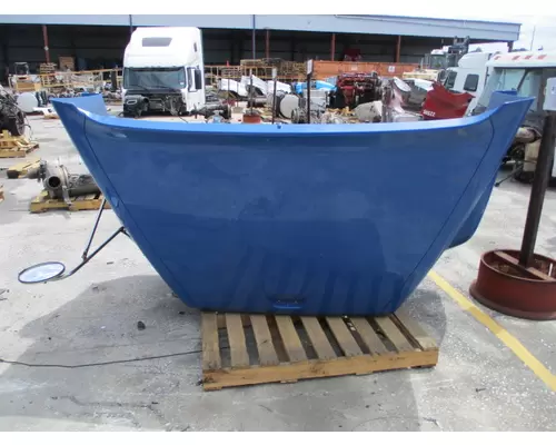 VOLVO VNM 2004-2020 HOOD