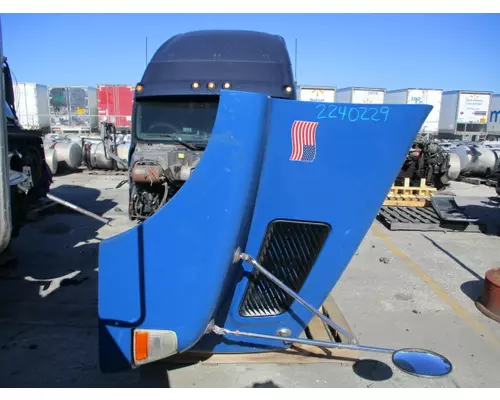 VOLVO VNM 2004-2020 HOOD