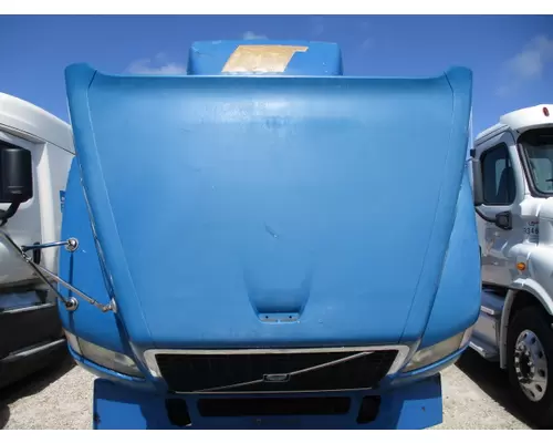VOLVO VNM 2004-2020 HOOD