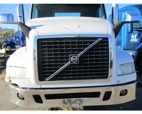 VOLVO VNM 2004-2020 HOOD