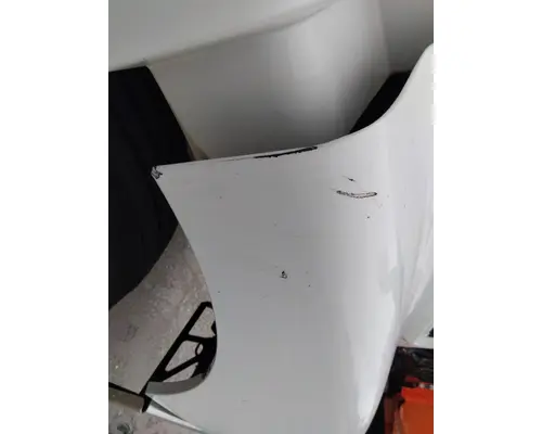 VOLVO VNM 2004-2020 HOOD