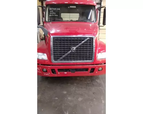 VOLVO VNM 2004-2020 HOOD