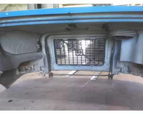 VOLVO VNM 2004-2020 HOOD