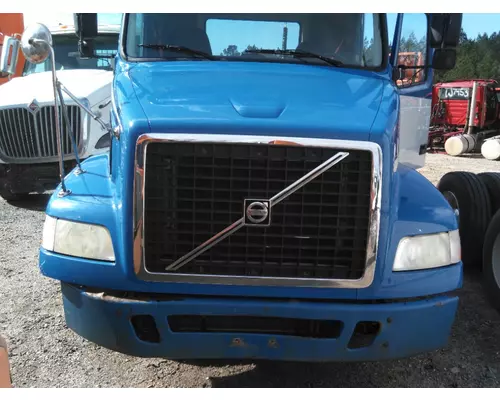 VOLVO VNM 2004-2020 HOOD