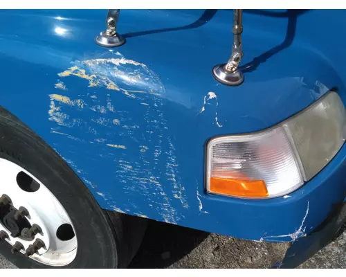 VOLVO VNM 2004-2020 HOOD