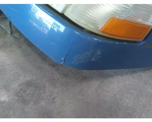 VOLVO VNM 2004-2020 HOOD