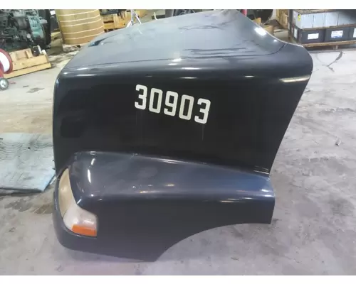 VOLVO VNM 2004-2020 HOOD