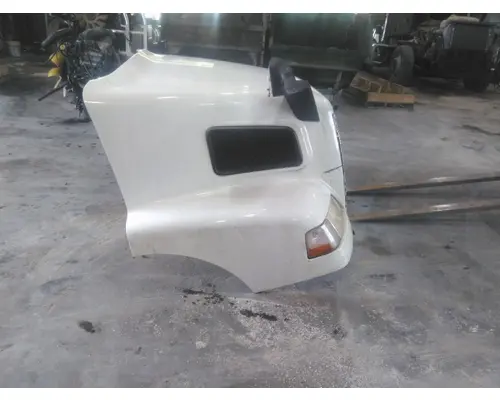 VOLVO VNM 2004-2020 HOOD