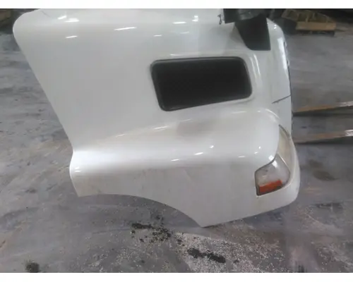 VOLVO VNM 2004-2020 HOOD