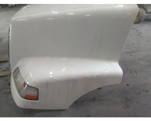 VOLVO VNM 2004-2020 HOOD