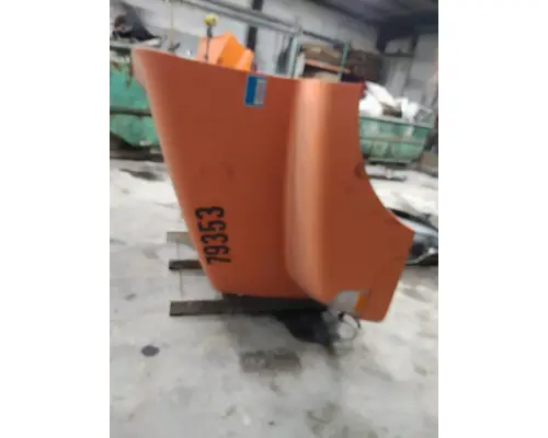 VOLVO VNM 2004-2020 HOOD