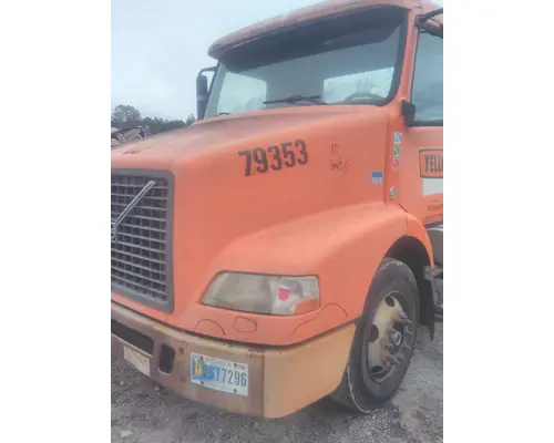 VOLVO VNM 2004-2020 HOOD