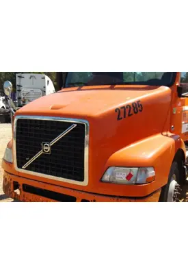VOLVO VNM 2004-2020 HOOD