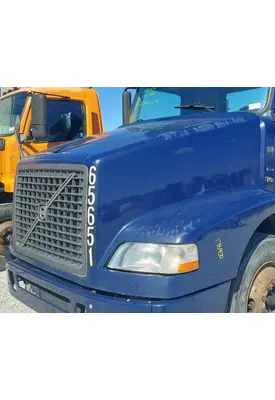 VOLVO VNM 2004-2020 HOOD