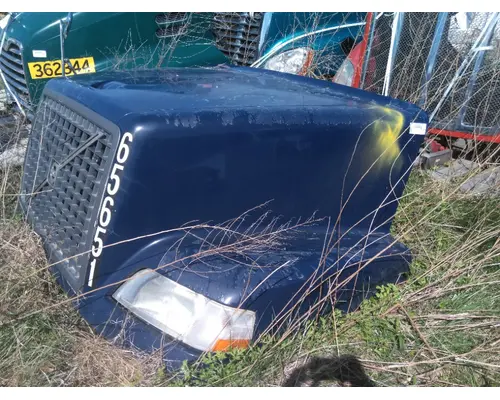 VOLVO VNM 2004-2020 HOOD