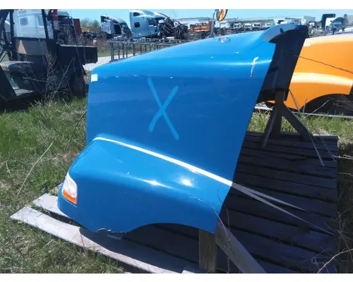VOLVO VNM 2004-2020 HOOD