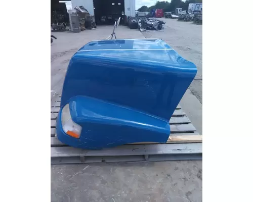 VOLVO VNM 2004-2020 HOOD