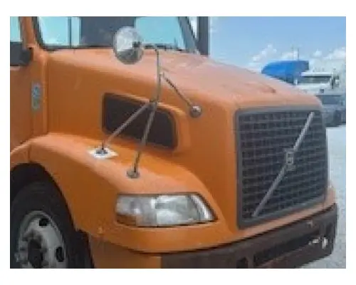 VOLVO VNM 2004-2020 HOOD