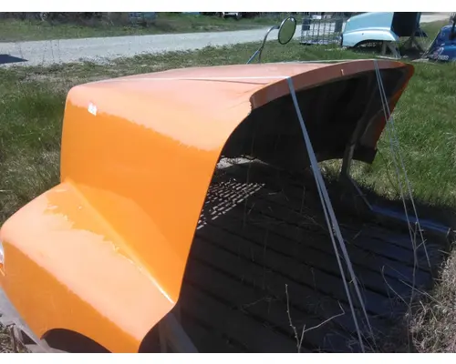VOLVO VNM 2004-2020 HOOD