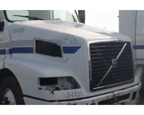 VOLVO VNM 2004-2020 HOOD