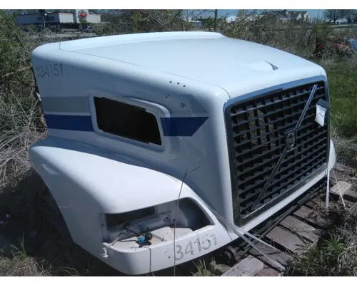 VOLVO VNM 2004-2020 HOOD