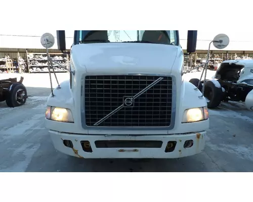 VOLVO VNM 2004-2020 HOOD