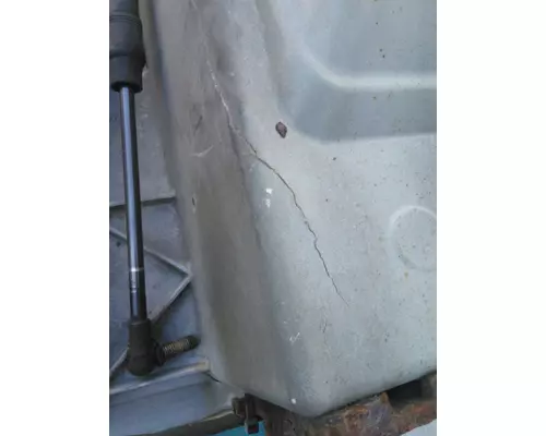 VOLVO VNM 2004-2020 HOOD
