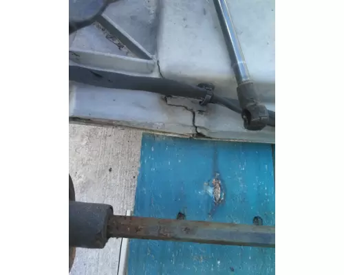 VOLVO VNM 2004-2020 HOOD