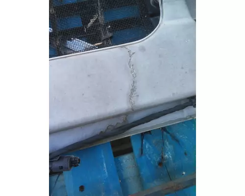 VOLVO VNM 2004-2020 HOOD