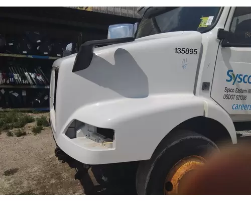 VOLVO VNM 2004-2020 HOOD