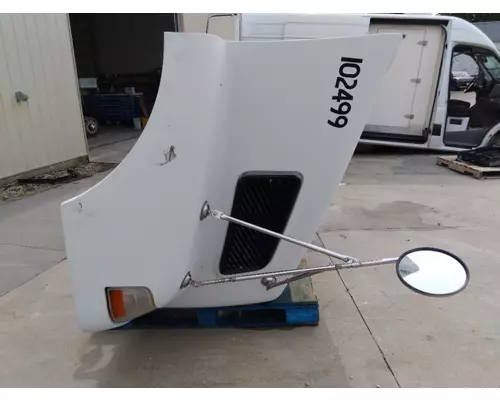 VOLVO VNM 2004-2020 HOOD