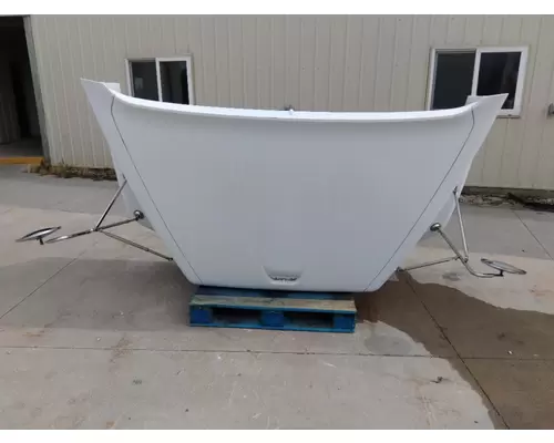 VOLVO VNM 2004-2020 HOOD