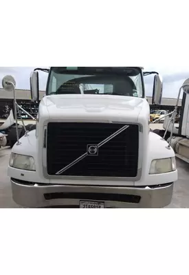 VOLVO VNM 2004-2020 HOOD