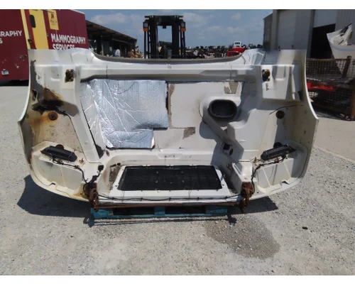 VOLVO VNM 2004-2020 HOOD