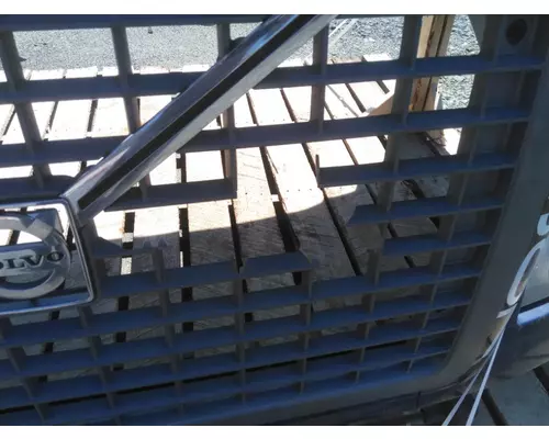 VOLVO VNM 2004-2020 HOOD