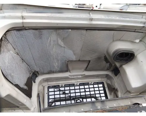 VOLVO VNM 2004-2020 HOOD