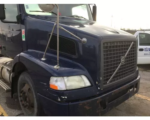 VOLVO VNM 2004-2020 HOOD
