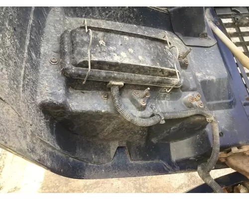 VOLVO VNM 2004-2020 HOOD