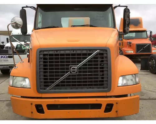 VOLVO VNM 2004-2020 HOOD