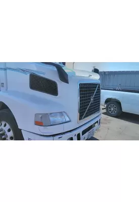 VOLVO VNM 2004-2020 HOOD