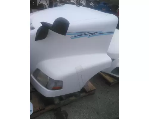 VOLVO VNM 2004-2020 HOOD