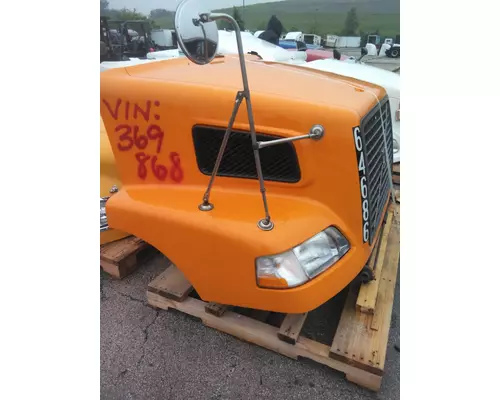 VOLVO VNM 2004-2020 HOOD