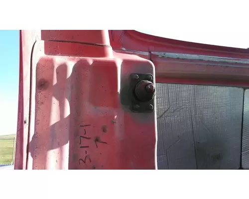 VOLVO VNM 2004-2020 HOOD