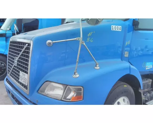VOLVO VNM 2004-2020 HOOD