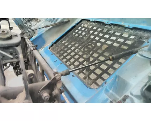VOLVO VNM 2004-2020 HOOD