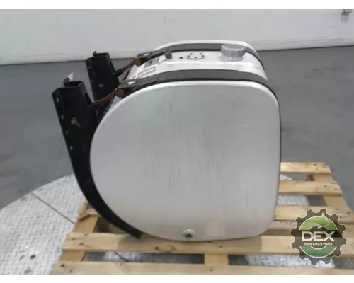 VOLVO VNM 200 2341 fuel tank