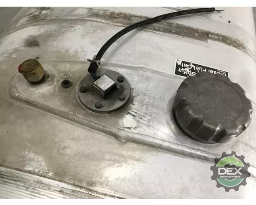 VOLVO VNM 200 2341 fuel tank