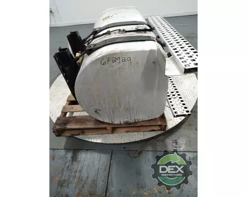 VOLVO VNM 200 2341 fuel tank