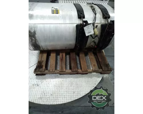 VOLVO VNM 200 2341 fuel tank